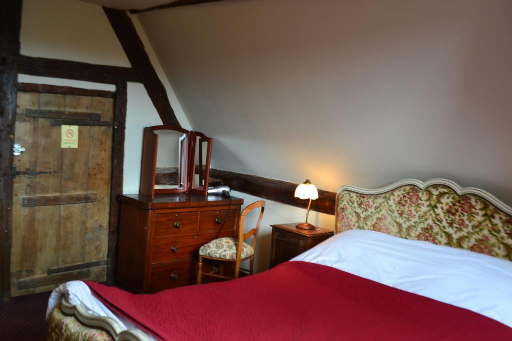 Les Trois Cheminees Chambres D'Hotes Livarot-Pays-d'Auge 외부 사진
