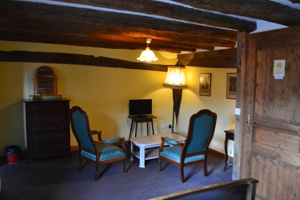 Les Trois Cheminees Chambres D'Hotes Livarot-Pays-d'Auge 외부 사진