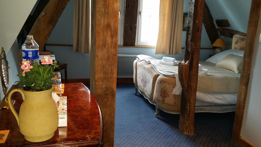 Les Trois Cheminees Chambres D'Hotes Livarot-Pays-d'Auge 외부 사진