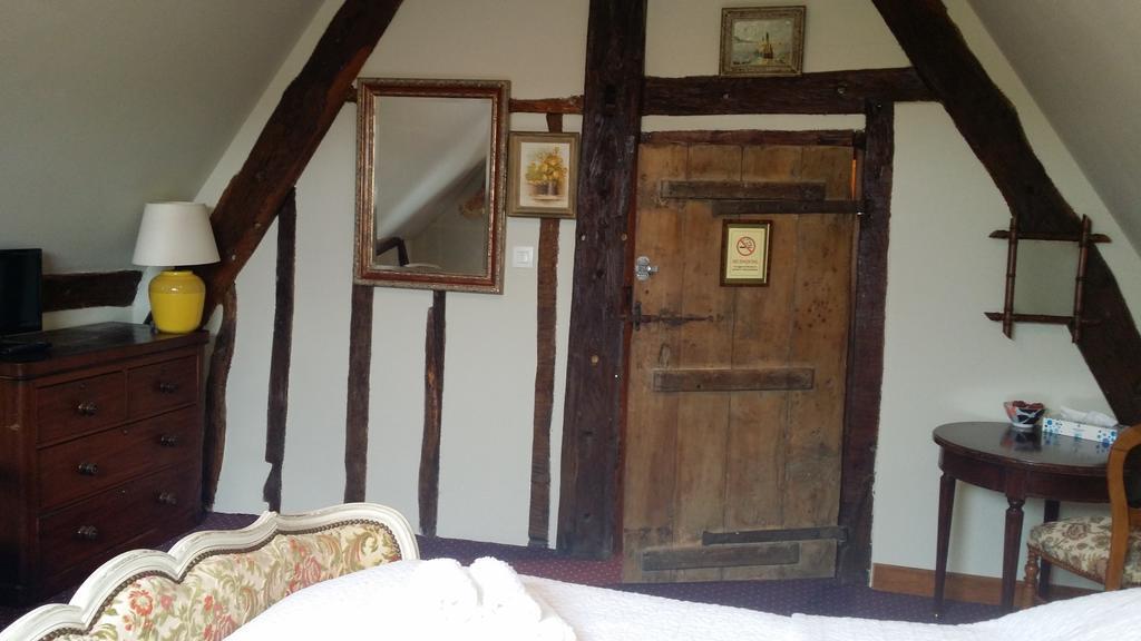 Les Trois Cheminees Chambres D'Hotes Livarot-Pays-d'Auge 외부 사진